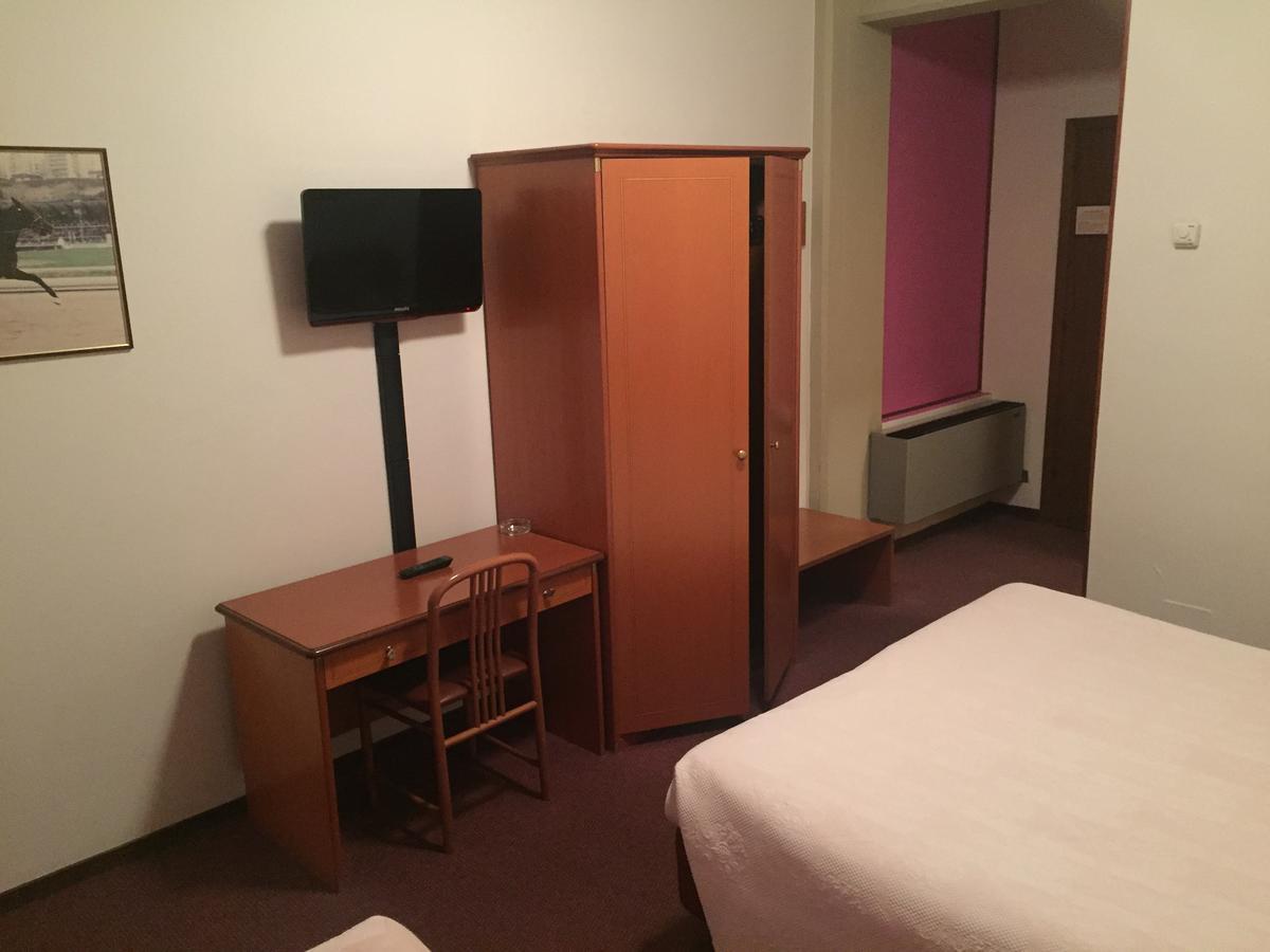 Hotel Pamela San Pietro in Casale Luaran gambar